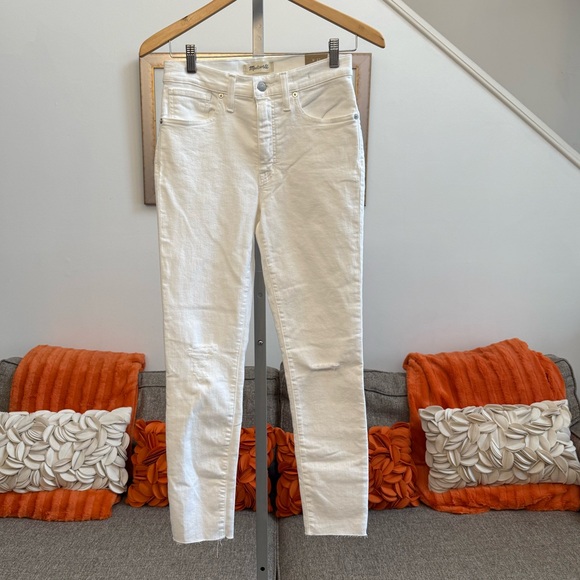 ❣️🆕Madewell 9" High-Rise Skinny Crop White Jeans Destructed Edition❣️ - Picture 3 of 11